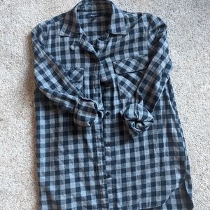 Madewell boyfriend shirt
